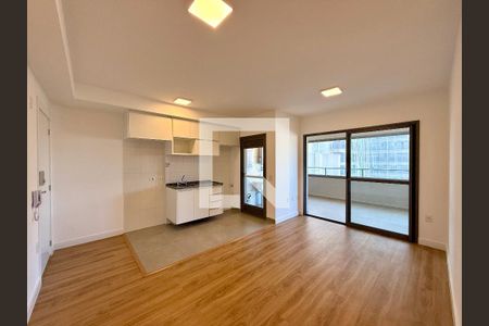 Sala de apartamento para alugar com 2 quartos, 72m² em Brooklin Paulista, São Paulo