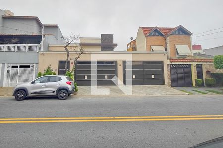 Casa à venda com 185m², 3 quartos e 5 vagasFachada