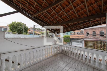 Casa para alugar com 85m², 3 quartos e 1 vaga Casa para alugar com 85m², 3 quartos e 1 vagaTerraço