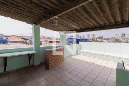 Casa para alugar com 85m², 3 quartos e 1 vaga Casa para alugar com 85m², 3 quartos e 1 vagaTerraço