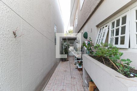 Casa à venda com 150m², 4 quartos e 2 vagas Casa à venda com 150m², 4 quartos e 2 vagasQuintal