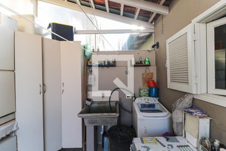 Casa à venda com 150m², 4 quartos e 2 vagas Casa à venda com 150m², 4 quartos e 2 vagasQuintal