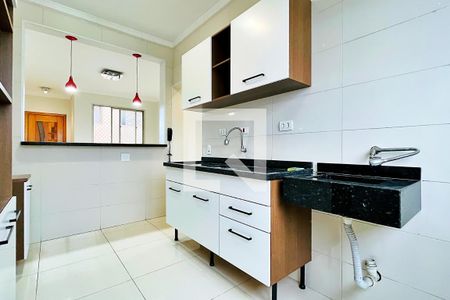Apartamento para alugar com 54m², 2 quartos e 1 vaga Apartamento para alugar com 54m², 2 quartos e 1 vagaCozinha e Área de Serviço