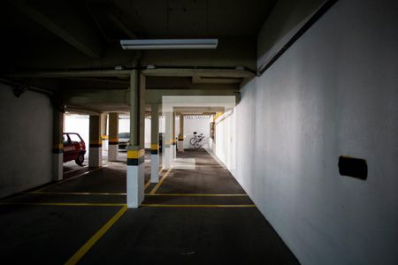 Apartamento à venda com 45m², 2 quartos e 1 vaga Apartamento à venda com 45m², 2 quartos e 1 vagaGaragem