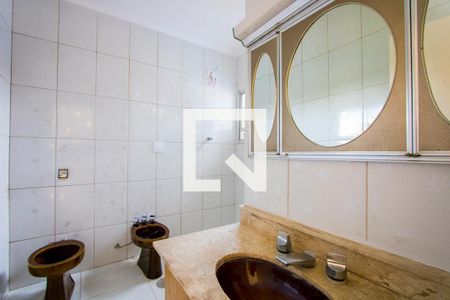 Casa à venda com 300m², 3 quartos e 4 vagas