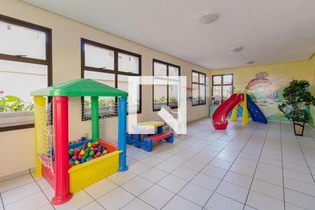 Apartamento à venda com 95m², 3 quartos e 2 vagasÁrea comum - Playground