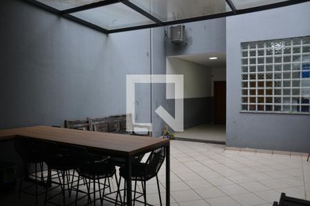 Casa à venda com 435m², 4 quartos e 8 vagas Casa à venda com 435m², 4 quartos e 8 vagasÁrea Gourmet