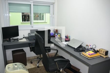 Casa à venda com 435m², 4 quartos e 8 vagas Casa à venda com 435m², 4 quartos e 8 vagasQuarto 2