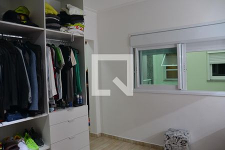 Casa à venda com 435m², 4 quartos e 8 vagas Casa à venda com 435m², 4 quartos e 8 vagasQuarto 1