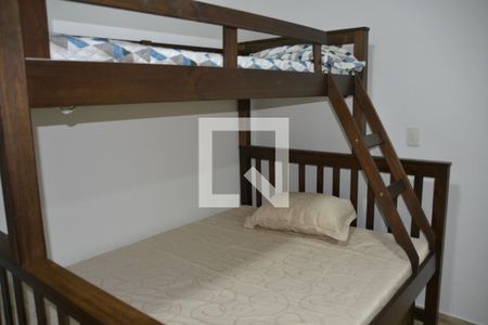 Casa à venda com 435m², 4 quartos e 8 vagas Casa à venda com 435m², 4 quartos e 8 vagasQuarto 2