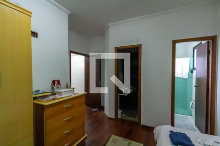 Apartamento à venda com 228m², 3 quartos e 2 vagas Apartamento à venda com 228m², 3 quartos e 2 vagasSuíte 3