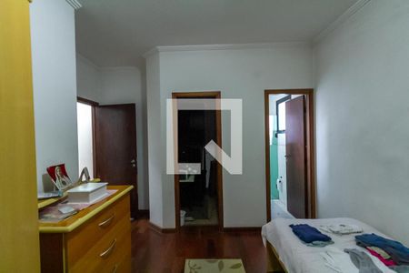 Apartamento à venda com 228m², 3 quartos e 2 vagas Apartamento à venda com 228m², 3 quartos e 2 vagasSuíte 3