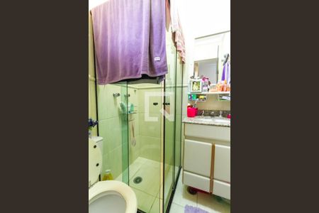 Apartamento à venda com 228m², 3 quartos e 2 vagas Apartamento à venda com 228m², 3 quartos e 2 vagasBanheiro da Suíte 2