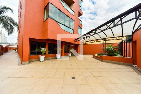 Apartamento à venda com 228m², 3 quartos e 2 vagas Apartamento à venda com 228m², 3 quartos e 2 vagasÁrea Comum