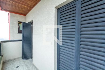 Apartamento à venda com 228m², 3 quartos e 2 vagas Apartamento à venda com 228m², 3 quartos e 2 vagasVaranda da Suíte 2 e 3