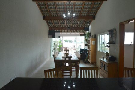 Apartamento à venda com 180m², 2 quartos e 3 vagasÁrea Gourmet