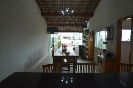 Apartamento à venda com 180m², 2 quartos e 3 vagasÁrea Gourmet