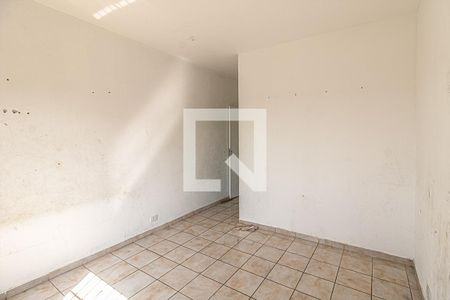 Casa à venda com 150m², 3 quartos e 2 vagasSuíte