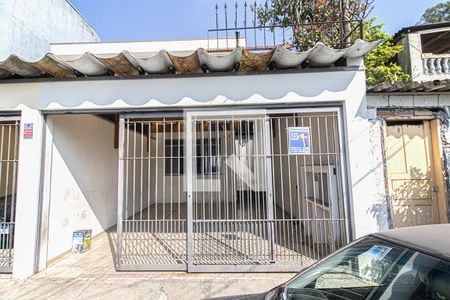 Casa à venda com 150m², 3 quartos e 2 vagasFachada e placa