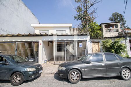 Casa à venda com 150m², 3 quartos e 2 vagasFachada