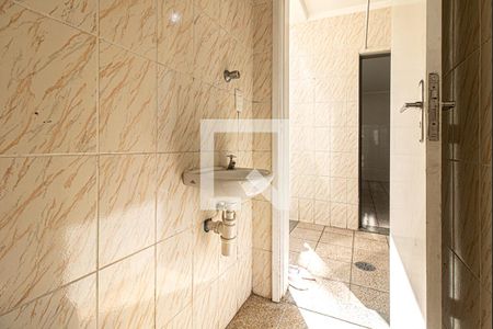 Casa à venda com 150m², 3 quartos e 2 vagasBanheiro de Serviço