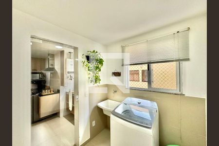 Apartamento à venda com 140m², 3 quartos e 3 vagas Apartamento à venda com 140m², 3 quartos e 3 vagasÁrea de Serviço