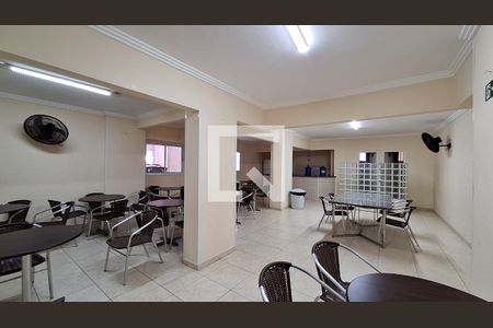 Apartamento para alugar com 93m², 2 quartos e 1 vaga Apartamento para alugar com 93m², 2 quartos e 1 vagaÁrea comum - Salão de festas
