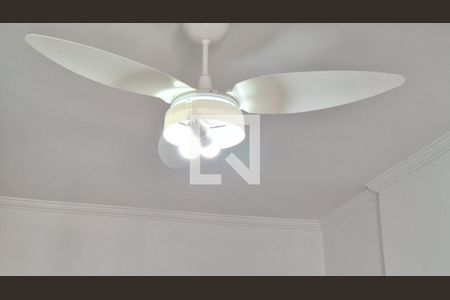 Apartamento para alugar com 93m², 2 quartos e 1 vaga Apartamento para alugar com 93m², 2 quartos e 1 vagaDetalhe suíte