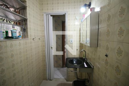 Casa à venda com 250m², 2 quartos e 4 vagasBanheiro