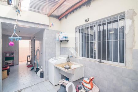 Casa à venda com 112m², 2 quartos e 1 vagaÁrea de Serviço