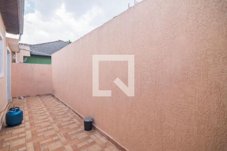 Casa à venda com 112m², 2 quartos e 1 vagaQuintal