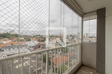 Varanda  de apartamento para alugar com 2 quartos, 47m² em Vila Galvão, São Paulo