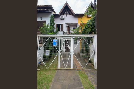 Casa à venda com 106m², 3 quartos e 1 vagaFachada