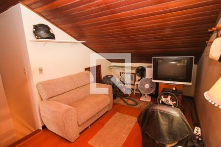 Casa à venda com 106m², 3 quartos e 1 vagaEscritório