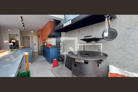 Apartamento à venda com 155m², 3 quartos e 2 vagas Apartamento à venda com 155m², 3 quartos e 2 vagasEspaço Gourmet
