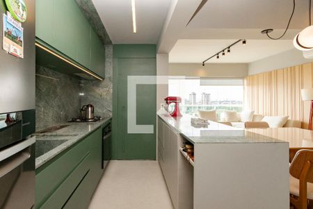 Apartamento à venda com 150m², 2 quartos e 2 vagasCozinha