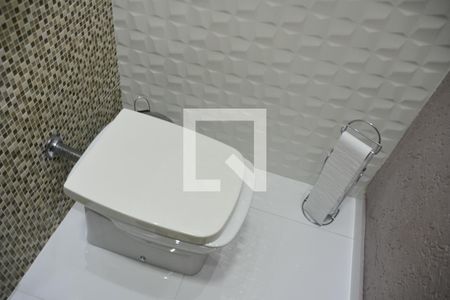 Casa à venda com 221m², 4 quartos e 4 vagas Casa à venda com 221m², 4 quartos e 4 vagasBanheiro 3