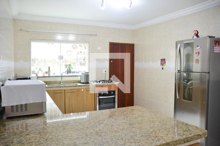 Casa à venda com 221m², 4 quartos e 4 vagas Casa à venda com 221m², 4 quartos e 4 vagasCozinha