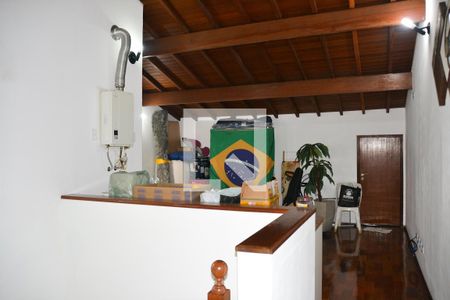 Casa à venda com 221m², 4 quartos e 4 vagas Casa à venda com 221m², 4 quartos e 4 vagasÁrea comum