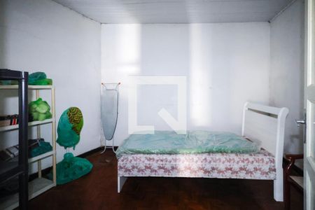 Casa à venda com 210m², 3 quartos e 2 vagas Casa à venda com 210m², 3 quartos e 2 vagasEdícula