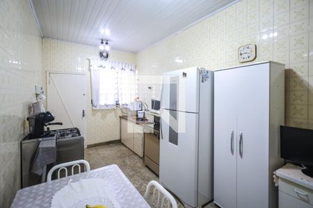 Casa à venda com 210m², 3 quartos e 2 vagas Casa à venda com 210m², 3 quartos e 2 vagasCozinha