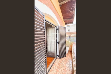 Casa à venda com 240m², 3 quartos e 4 vagasVaranda Suíte