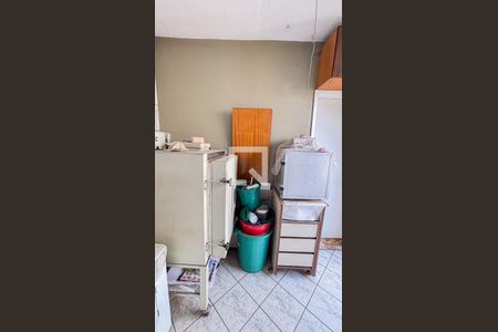 Casa à venda com 240m², 3 quartos e 4 vagasÁrea de Serviço