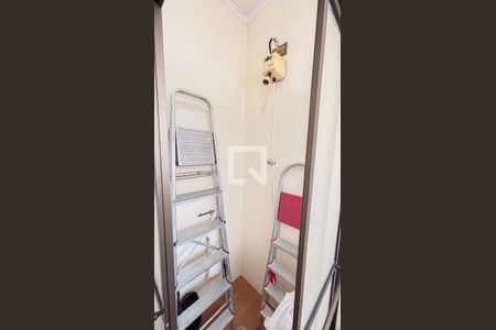 Casa à venda com 240m², 3 quartos e 4 vagasBanheiro