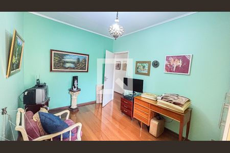 Casa à venda com 240m², 3 quartos e 4 vagasQuarto 2