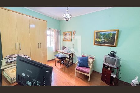 Casa à venda com 240m², 3 quartos e 4 vagasQuarto 2