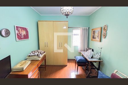 Casa à venda com 240m², 3 quartos e 4 vagasQuarto 2