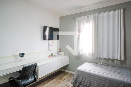Apartamento à venda com 220m², 3 quartos e 2 vagasQuarto 1