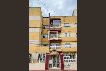 Apartamento à venda com 220m², 3 quartos e 2 vagasFachada + plaquinha