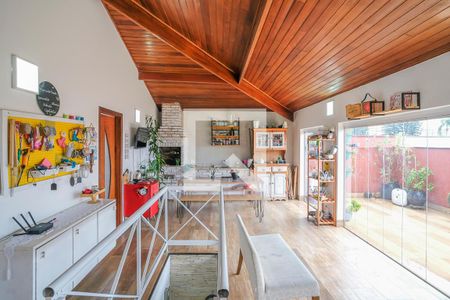 Apartamento à venda com 220m², 3 quartos e 2 vagasSegundo andar